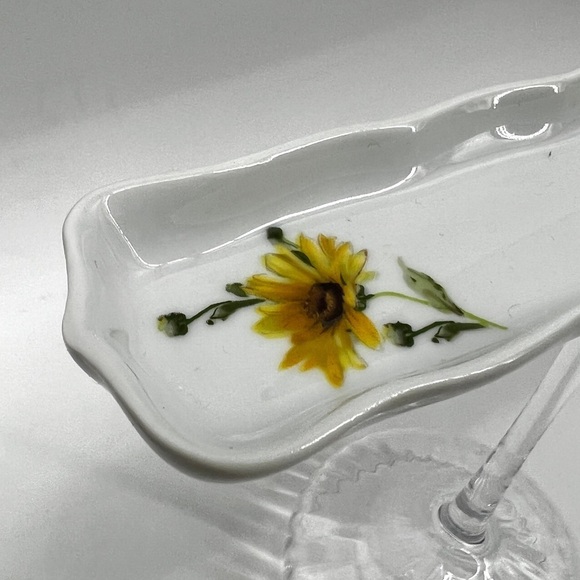 Limoges Fine Porcelain China Trinket Jewelry Pen eyeglass Floral Daisy Dish Tray - Picture 3 of 13